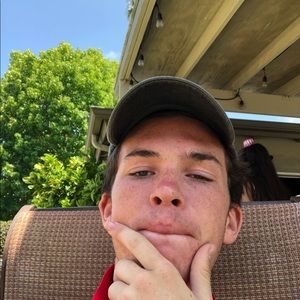 Meet your Posher, Chase